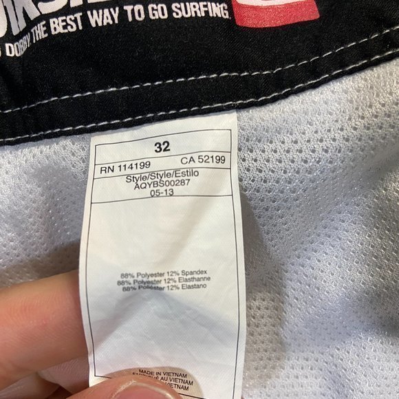 Quiksilver Board Shorts White Plaid 32 Waist Great Condition - Picture 4 of 4